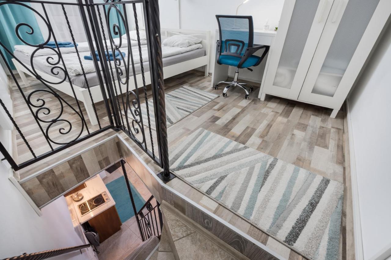 Bpr Simply Azure Apartment Будапеща Екстериор снимка