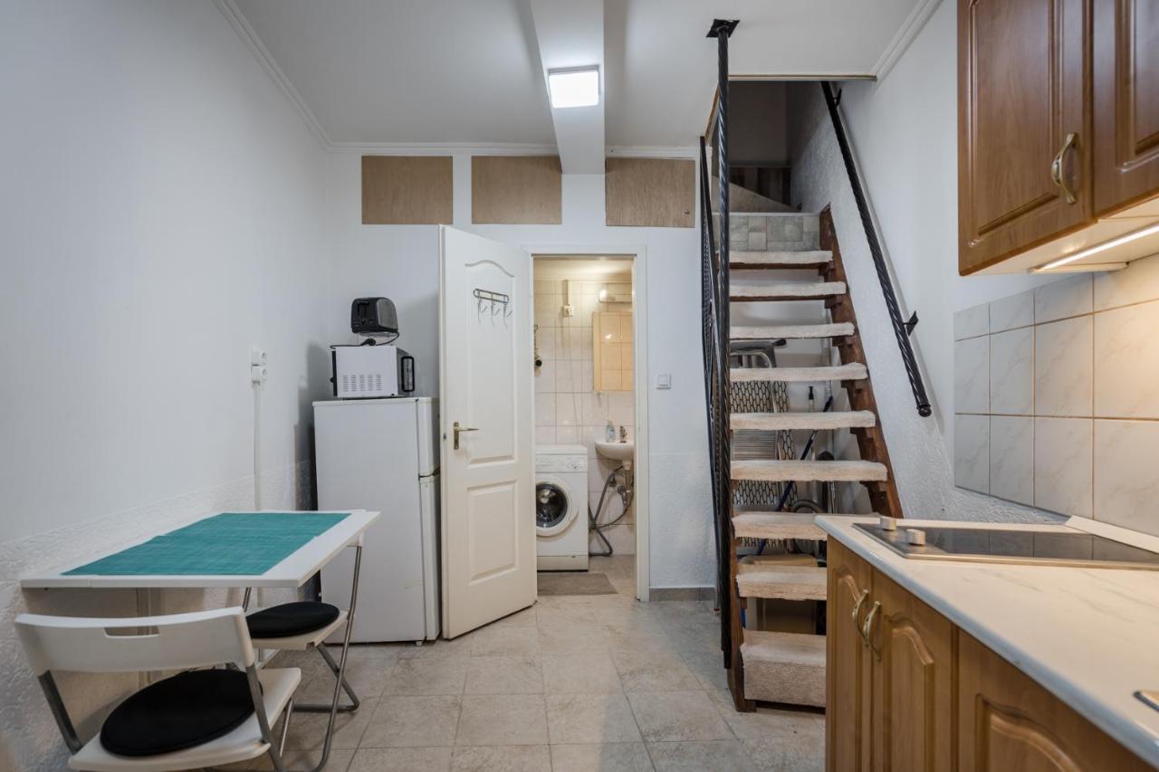 Bpr Simply Azure Apartment Будапеща Екстериор снимка